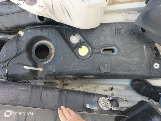 Citroen xsara yakıt deposu
