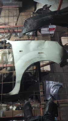 RENAULT KANGOO 2 SAĞ ÖN ÇAMURLUK