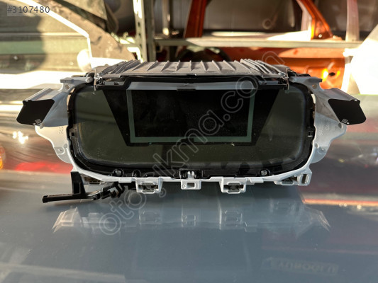 PEUGEOT 308 gösterge saati en son kasa