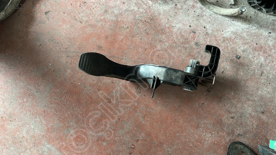 PEUGEOT BİPPER DEBRİYAJ PEDALI ORJİNAL ÇIKMA NEMO