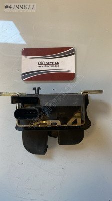 2G6827505 polo 2018 bagaj kilidi