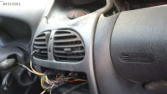 peugeot 206 göğüslük orta havalandırma