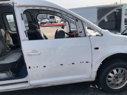 VOLKSWAGEN CADDY SAĞ ÖN KAPI