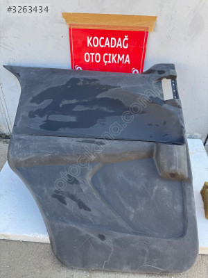 Ford Courier sol arka sürgülü