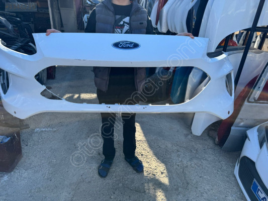 Ford Kuga Ön Tampon 2020+2023
