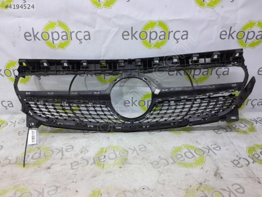 2013-2016 Mercedes CLA W117 Ön Panjur A1178880600