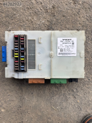 Volvo s80 v70 merkezi elektronik comfort beyni 7G9T-14C256-HA