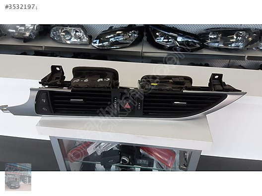 4G1820951 AUDİ A6 ORTA KLİMA IZGARASI