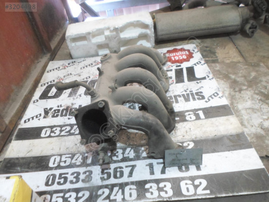 MERCEDES 110 MOTOR BENZİNLİ EMME MANİFOLDU
