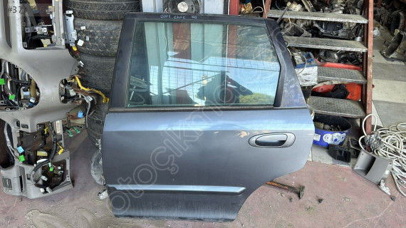 2005 Honda civic hatchback sol arka kapı 25.000