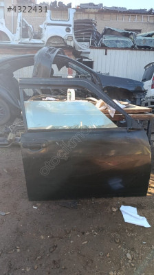 Şahin sağ ön kapı.