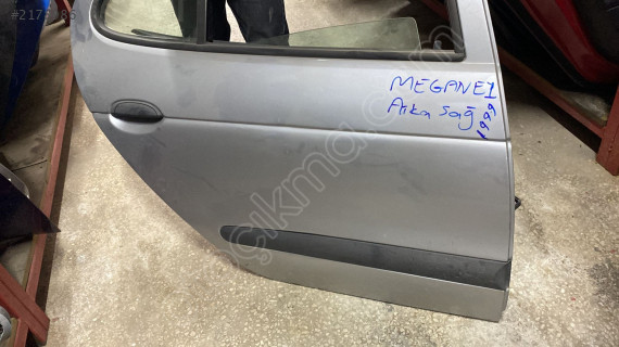 1999 RENAULT MEGANE 1 SAĞ ARKA KAPI ORJ ÇIKMA