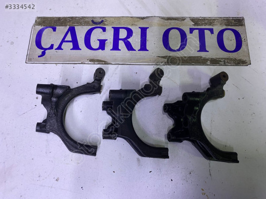 VOLKSWAGEN GOLF SOL KULAK BRAKETİ 04L425 ÇAĞRI OTO MASLAK
