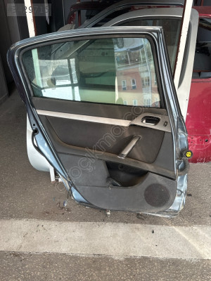 Peugeot 407 sol arka kapı kolu çıtası kilit kilidi döşeme gergi