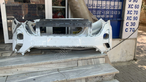 FORD COURİER ÖN TAMPON ORJİNAL ÇIKMA 2024