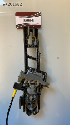 8A61-A224A37 ford fiesta 2011 sol arka kapı kolu mekanizması