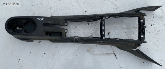 peugeot 207 2011 orta/ara konsol (son fiyat)