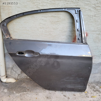 Fiat egea sağ arka kapı orjinal
