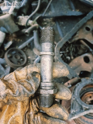 Tempra 2000 motor yağ soğutucu civatası