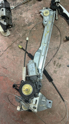 2018 PEJO 301 ÇIKMA ORJİNAL SOL CAM KRİKO MOTORU