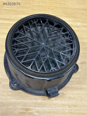 AUDİ A6 05-11 KAPI HOPARLÖRÜ ARKA SAĞ SOL 4F0035415