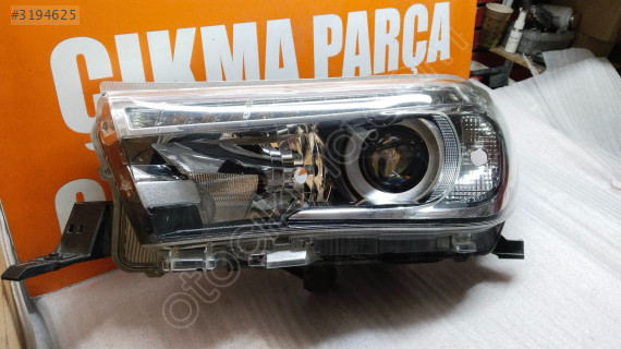 TOYOTA HİLUX SOL FAR