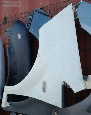 FİAT LİNEA  SOL ÖN  ÇAMURLUK ÇEVİK OTO ÇIKMA