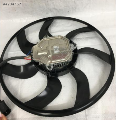 AUDI A5 2017 2021 FAN MOTORU 8W0959455T