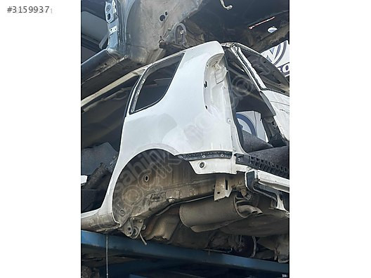SKODA ROOMSTER ARKA ÇAMURLUK