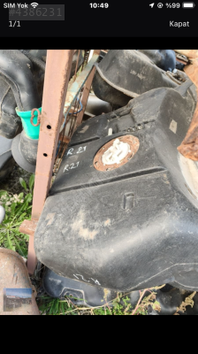 Renault 21 yakıt deposu