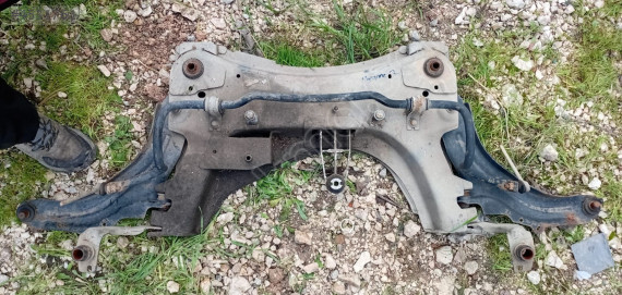 RENAULT MEGANE 2 TRAVERS