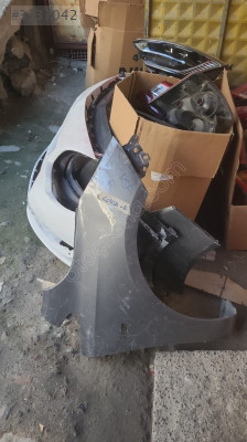 Opel Corsa E Ön Çamurluk-Orjinal Çıkma Parça