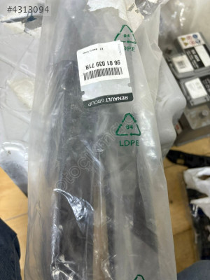 renault Megane 4-IV Ön Tampon Rüzgar Spoyleri 960103971R