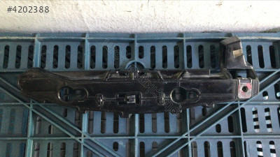 PEUGEOT 208 SAĞ ARKA TAMPON BRAKETİ ÇIKMA ORJİNAL YEDEK PARÇA