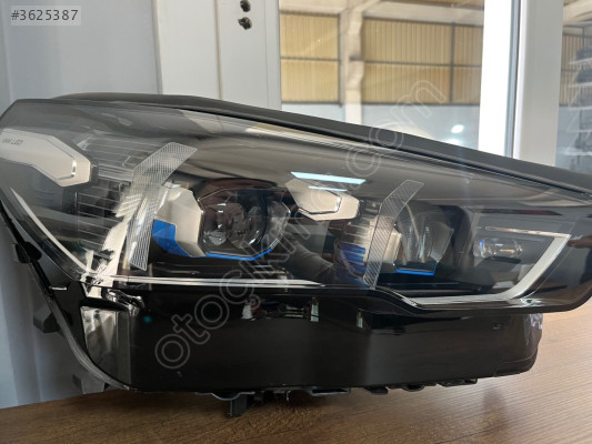 BMW G60 LAZER SAĞ ÖN FAR ORJİNAL ÇIKMA PARÇA