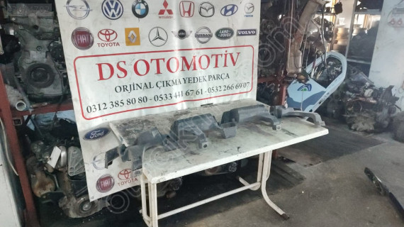 2022-2024 DACIA DUSTER ARKA TAMPON PLASTİĞİ