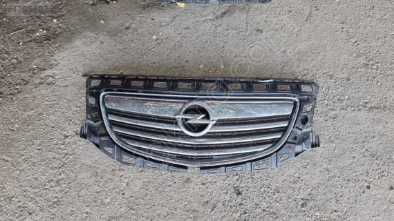 Opel insignia 2011 model on panjur