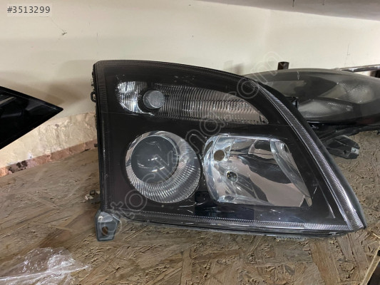 OPEL VECTRA C SAĞ FAR (SIFIR HELLA)