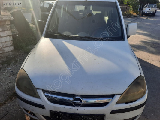 OPEL COMBO, CORSA ÖN KAPUT
