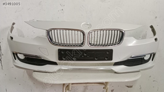 Bmw F30 on tampon