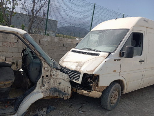 WW Lt 35 hatasız motor kaputu.2D1823033A