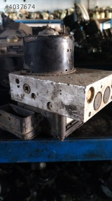 6751768 BMW E46 ABS BEYİNİ 5WK8467 10.0948-0802.3