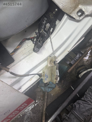 Citroën C4 sol ön kapı kilidi