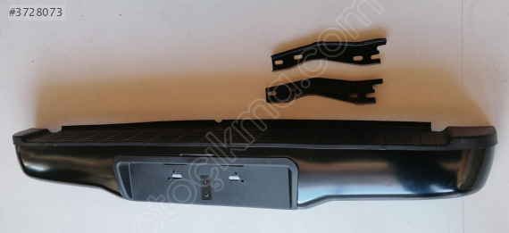 TOYOTA HİLUX SİYAH ARKA TAMPON