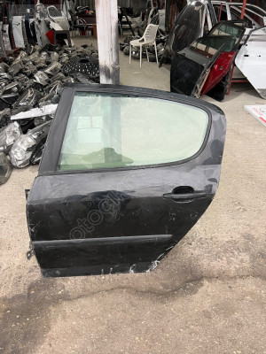 Pevgeout 407 çıkma arka sol kapı dolu