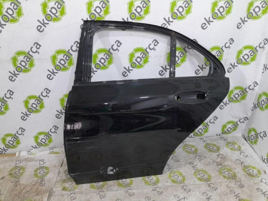 MERCEDES C  2014 2020 W205 SOL ARKA KAPI A2057320110