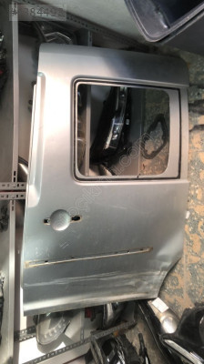 VOLKWAGEN CADDY ORJİNAL ÇIKMA SOL SÜRGÜLÜ KAPI