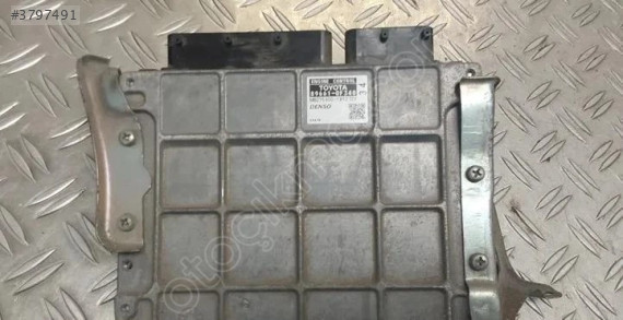 Toyota Verso 2.0 Motor Beyni / 896610F340 / MB2759001892