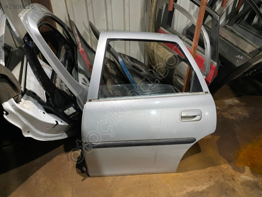OPEL VECTRA B SOL ARKA KAPI GÜMÜŞ GRİ HATASIZ