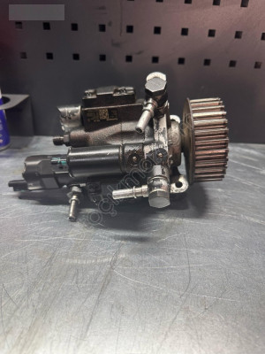 A2C53252602 - 167000938R 1.5 DCİ MAZOT POMPASI